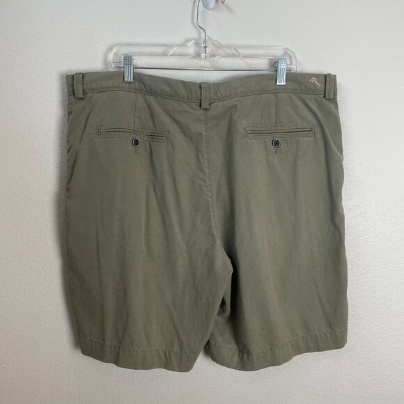 Tommy Bahama Mens 42 Green Bermuda Shorts Outdoor Lyocell Blend 9in Inseam - Picture 3 of 7